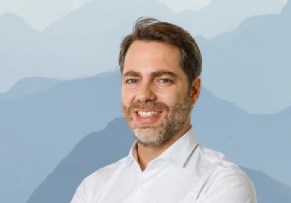 fama re.capital fortalece governança, anuncia Sérgio Gusmão Suchodolski como CEO e consolida estratégia em verticais temáticas